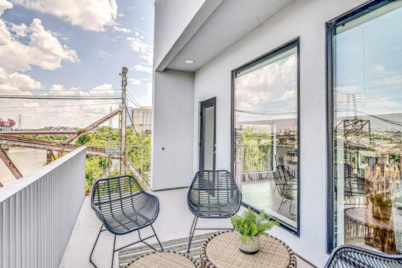 Upscale River View Condo Walk To Downtown And Private Patio Nashville Zewnętrze zdjęcie